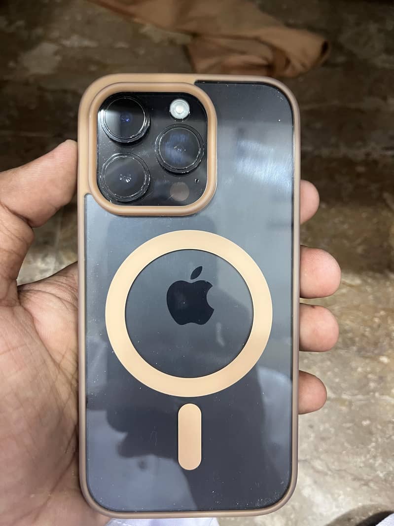 Apple iPhone 14 Pro 2