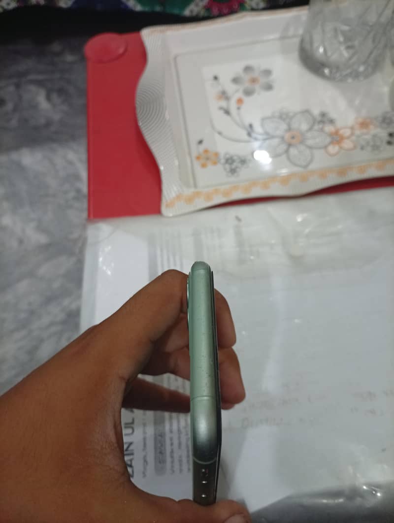 Apple iPhone 11 1