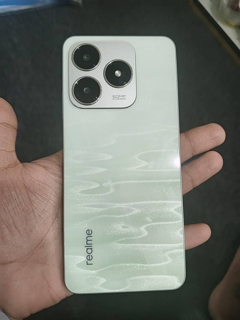 Realme C63 3