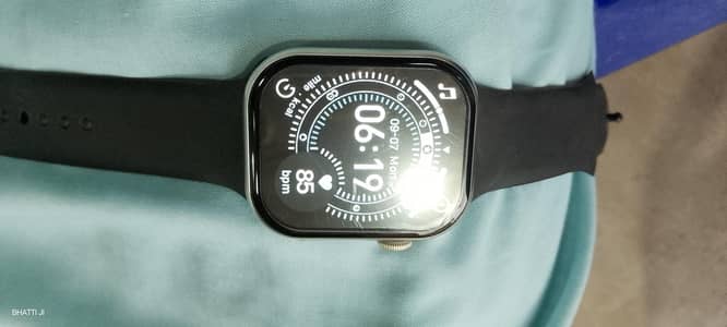 Smart Watch Series 11 (46mm) - Excellent Condition
