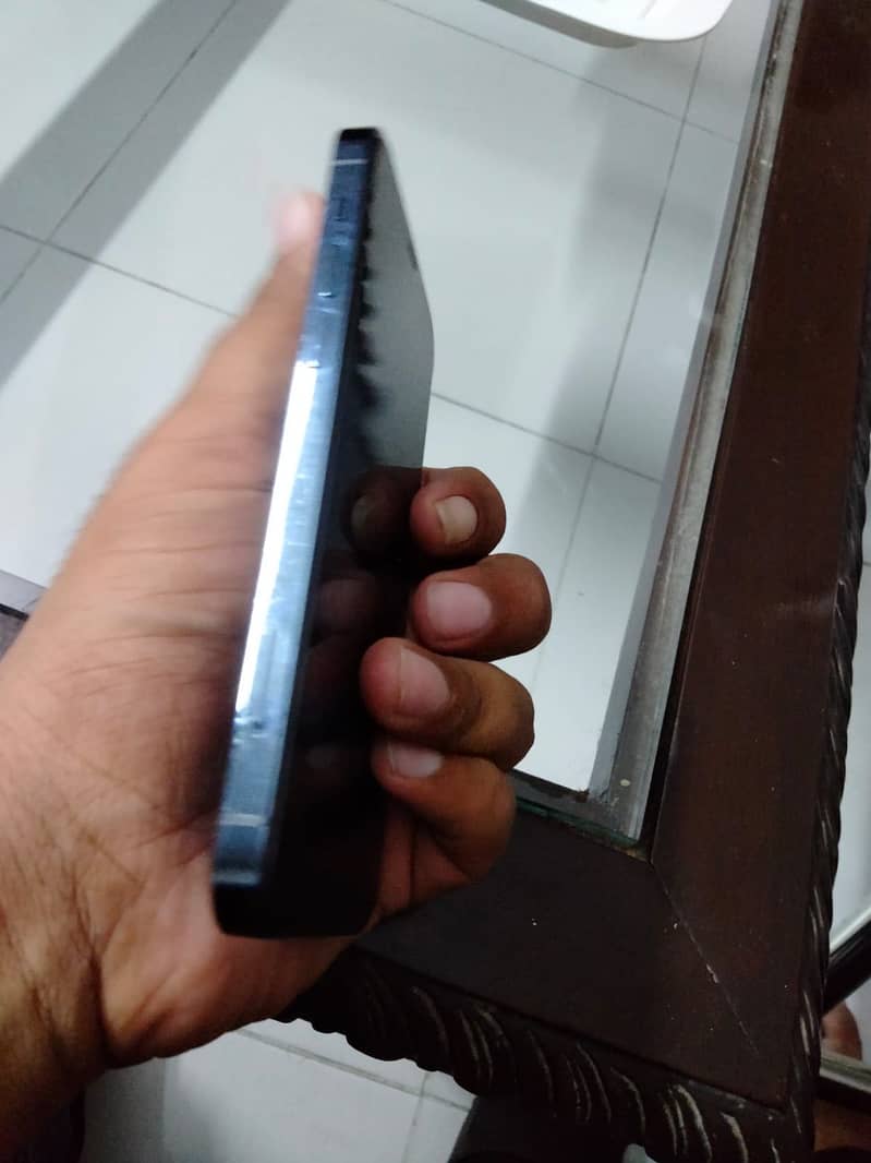 Apple iPhone 12 Pro 2