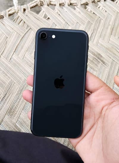Apple iPhone SE