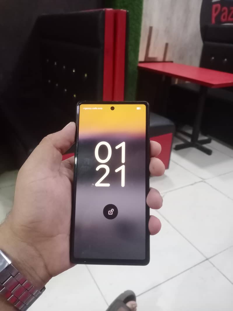 Google Pixel 6a 1