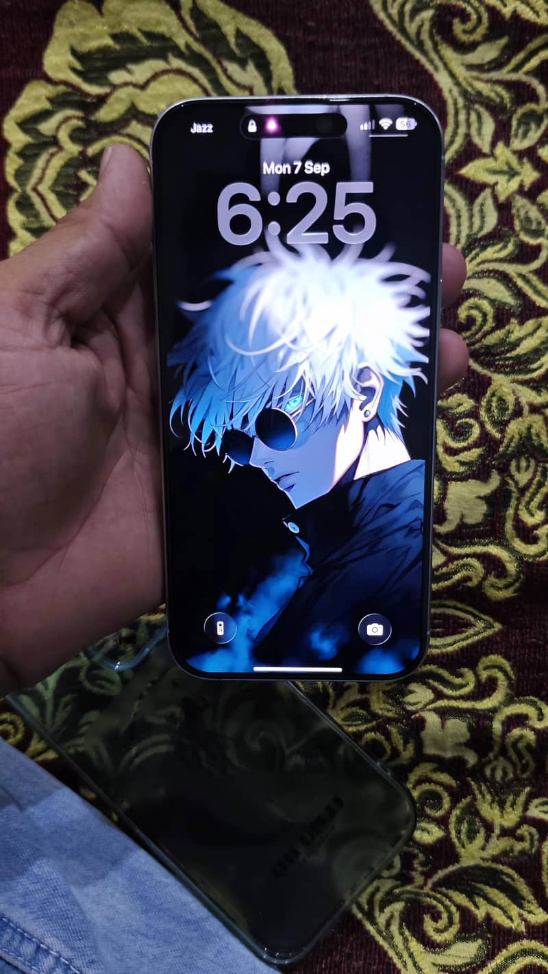 Apple iPhone 16 Pro Max 2