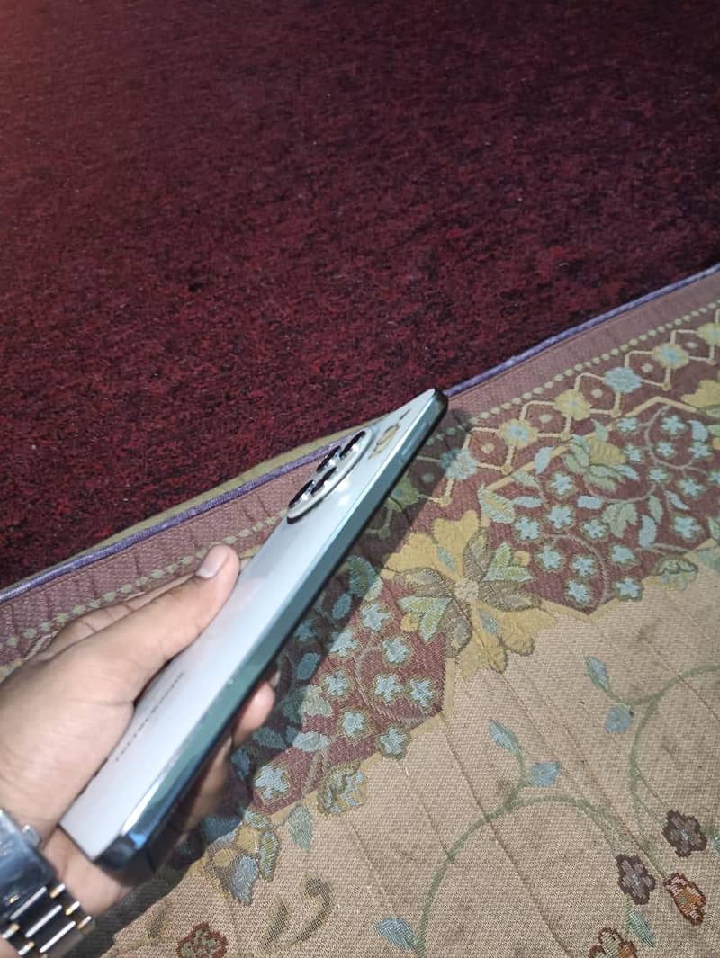 Tecno SPARK 30 Pro 2