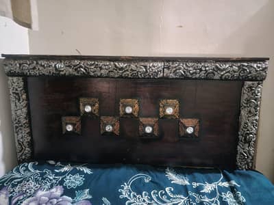 wooden single bed