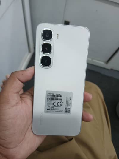 Infinix Hot60i (6/128)