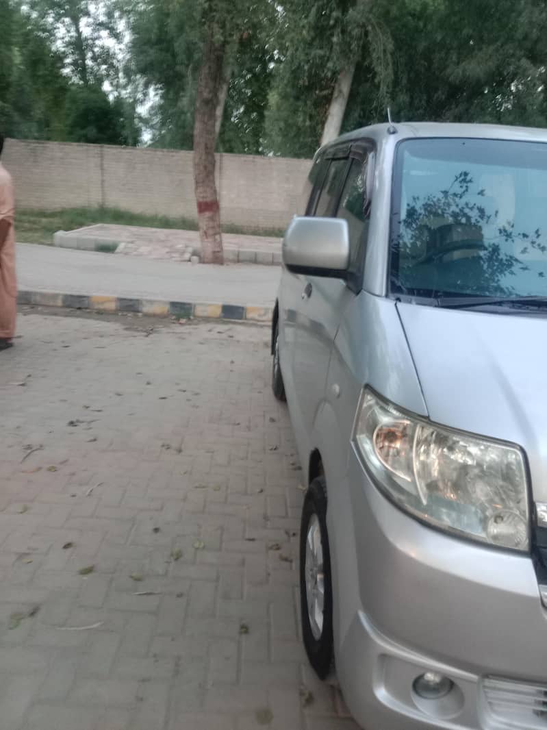 Suzuki apv 5