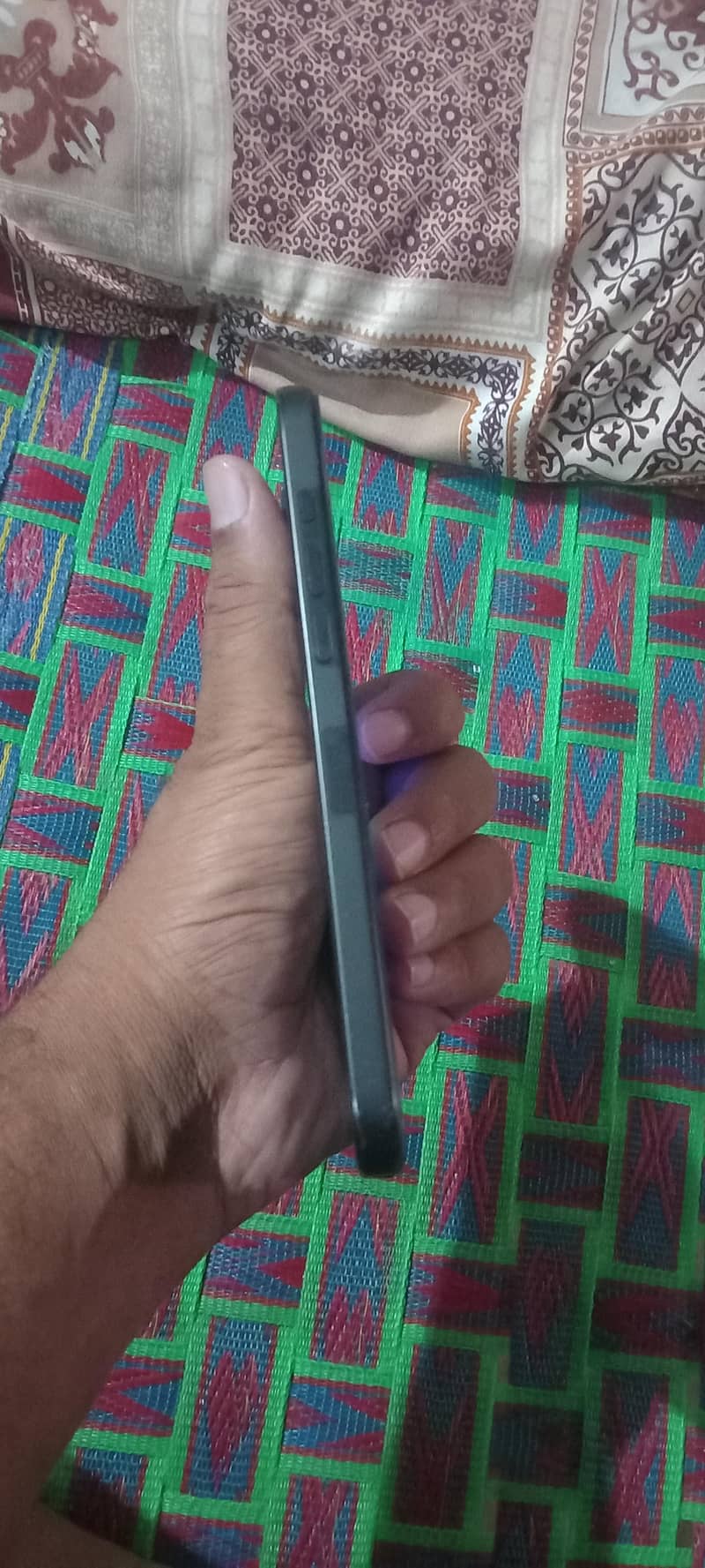 Apple iPhone 16 Pro Max 3