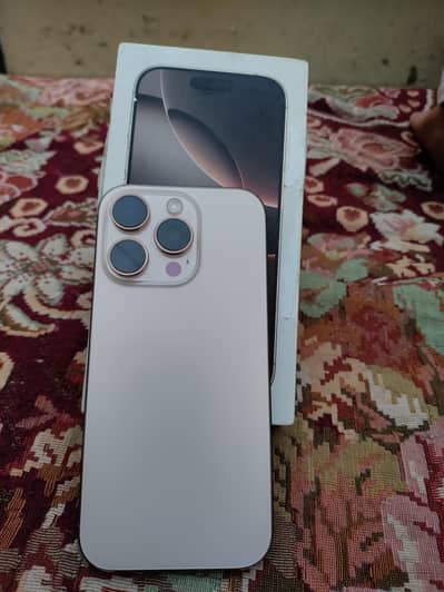 Apple iPhone 16 Pro