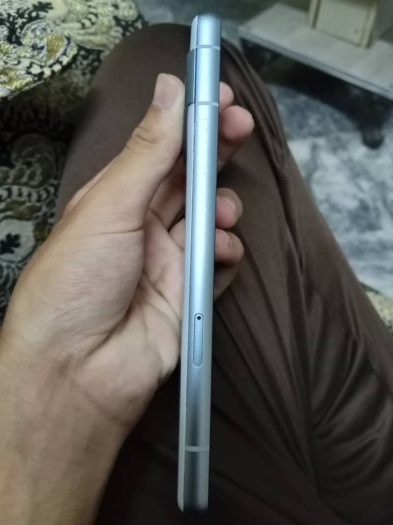 Google Pixel 7a 4