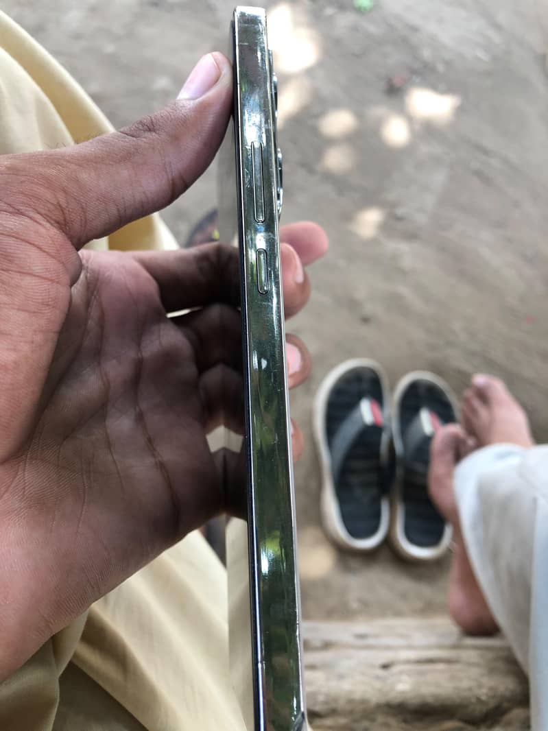 Infinix Note 40 3