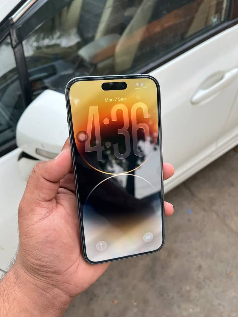 Apple iPhone 14 Pro Max 3