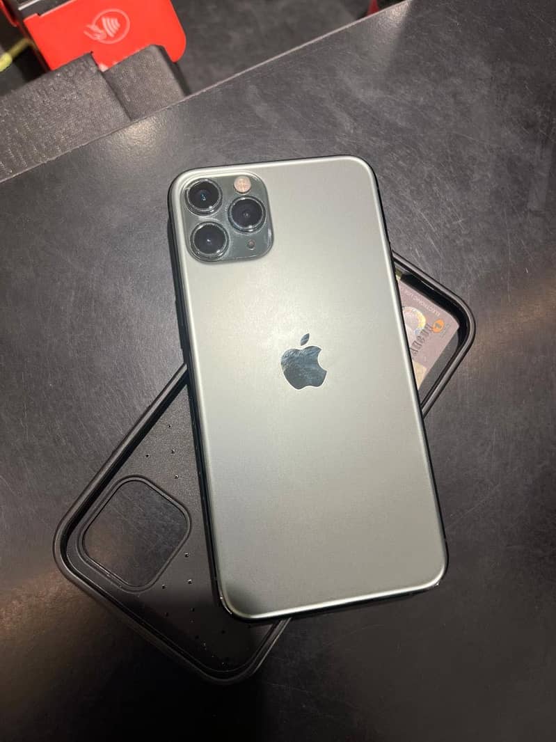 Apple iPhone 11 Pro 0