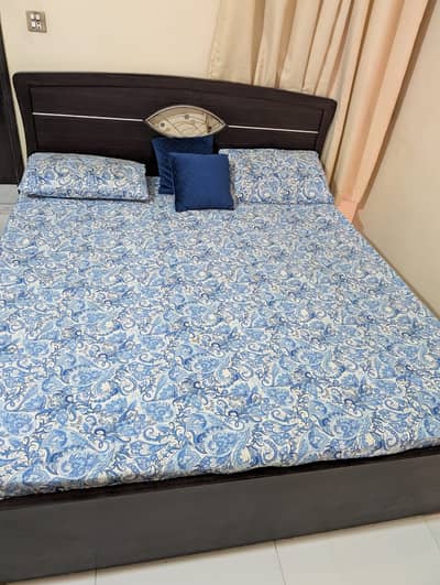 Bed dressing and cupboard for sale