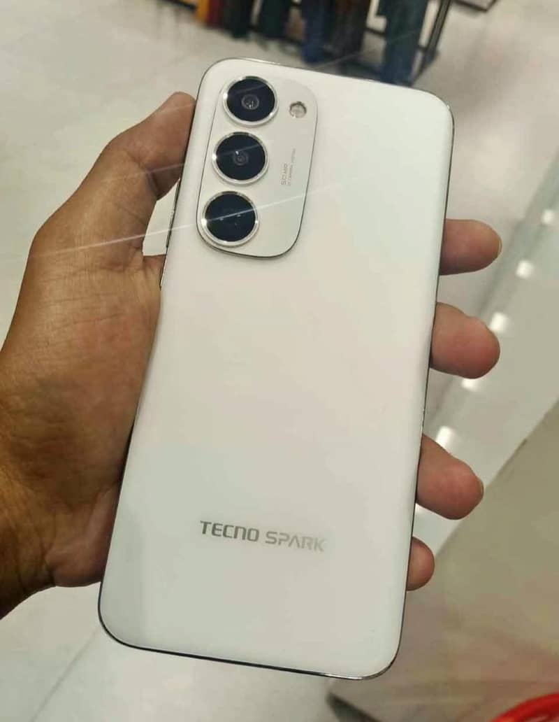 Tecno Spark 40 pro plus  urgent sale  0
