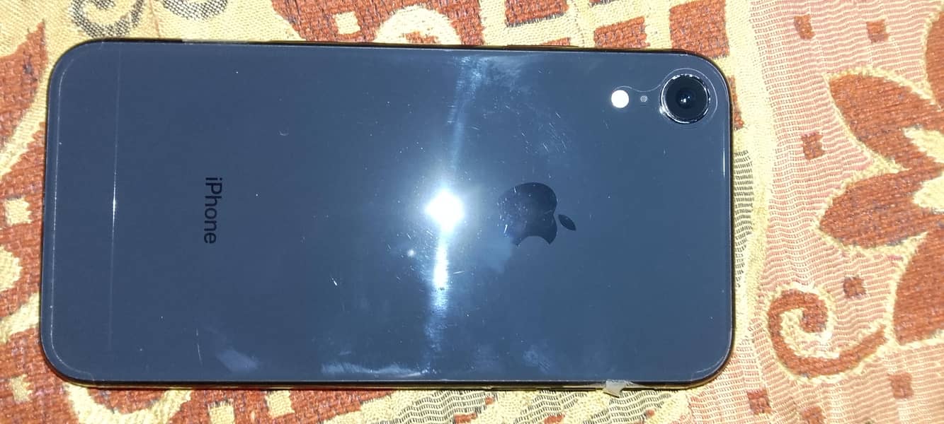 iphone XR 0