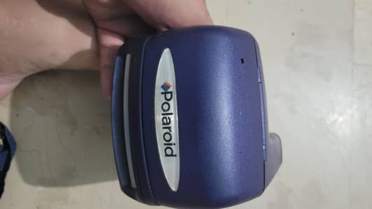 Vintage Polaroid 600 Series Instant Camera – For Antique Collectors