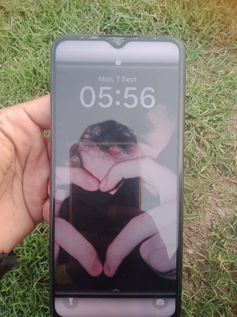 OPPO A18 0
