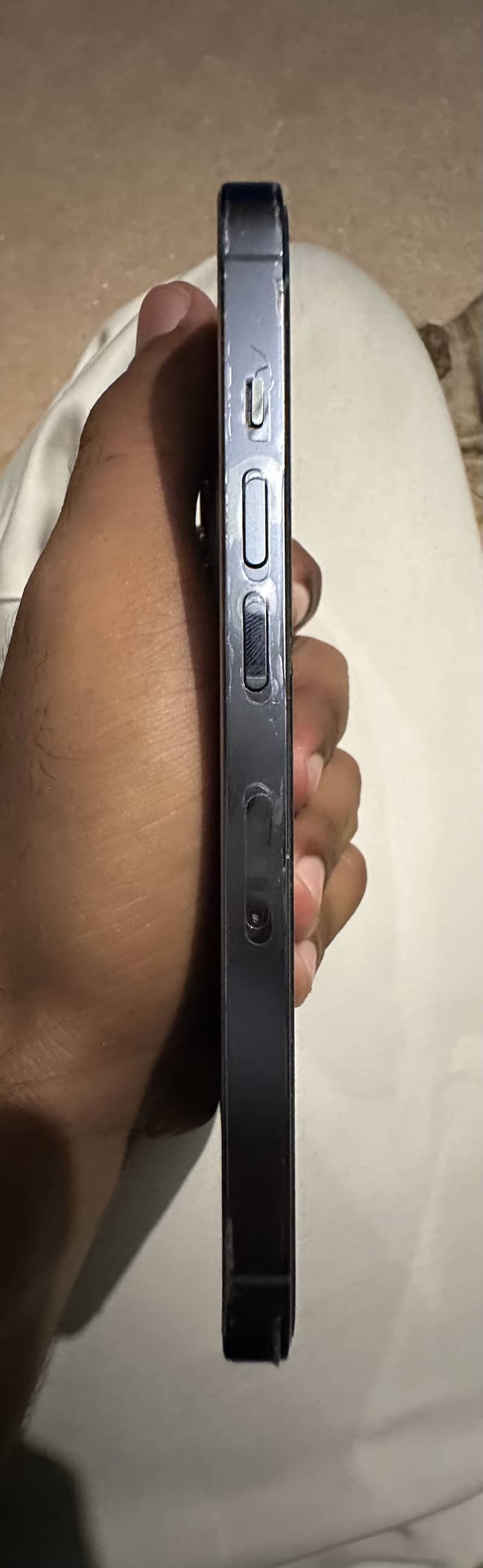 Apple iPhone 13 Pro 2