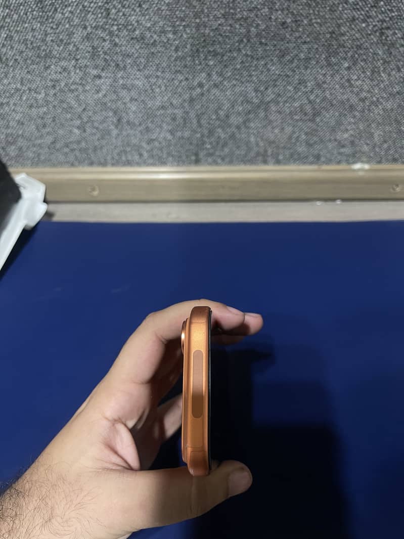 Apple iPhone 17 Pro 4