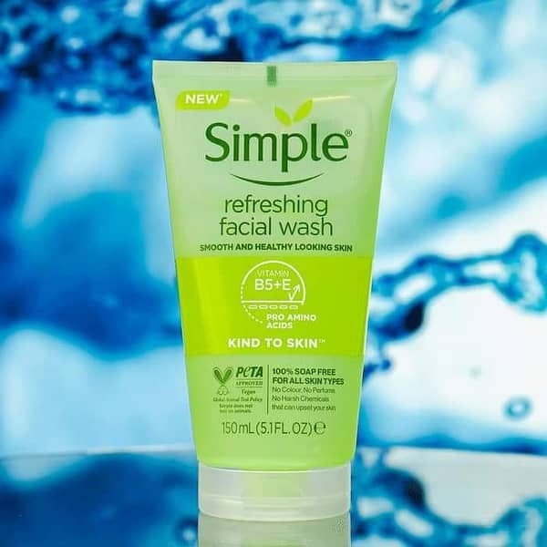 Simple Kind To Skin Refreshing Facial Wash 150ml - Soap-Free Gel for All Skin Types