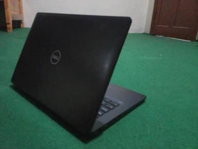 Dell latitude 5300 Core i5 8 generation