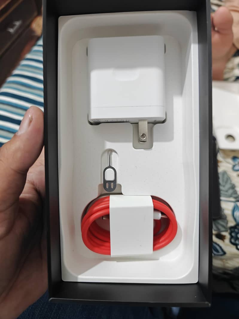 OnePlus 15 1