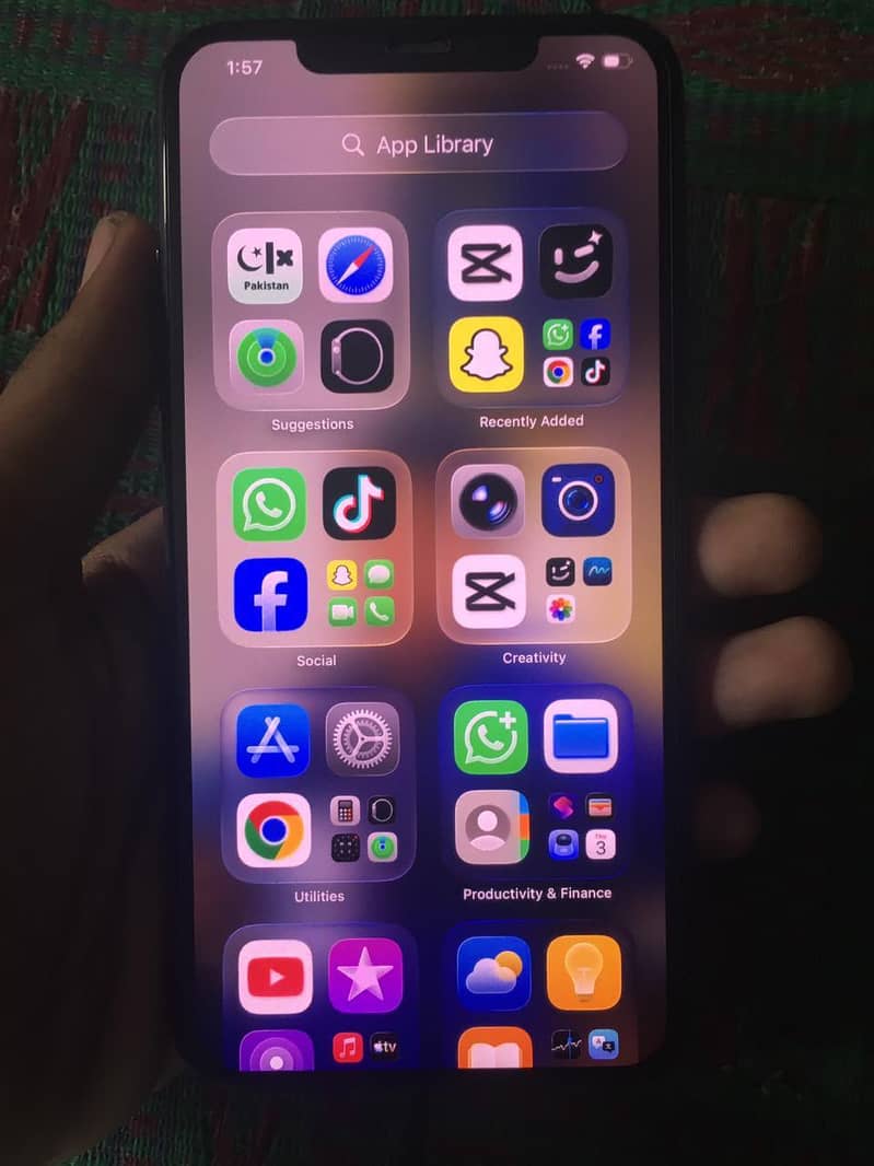 Apple iPhone 11 Pro 1