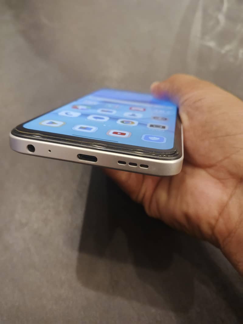 SEGO Smart 10   11 month warranty hai 5