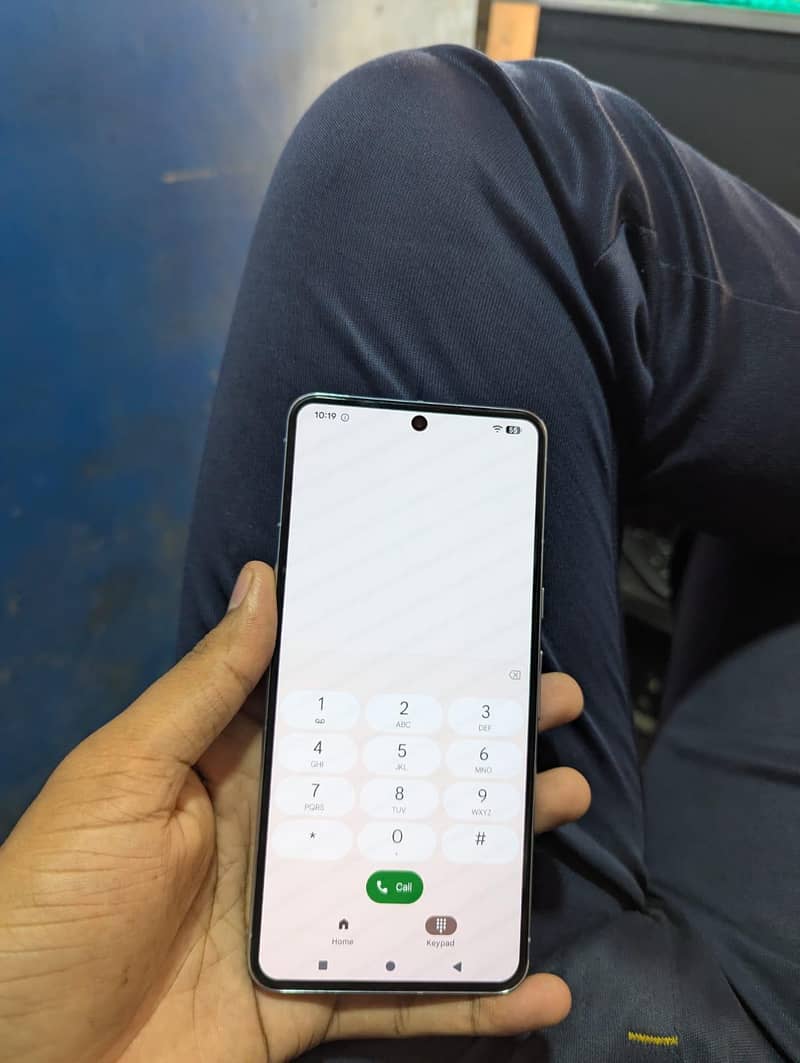 Google Pixel 8 Pro 2