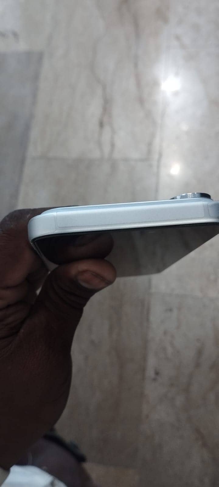 Apple iPhone 17 Pro Max 5