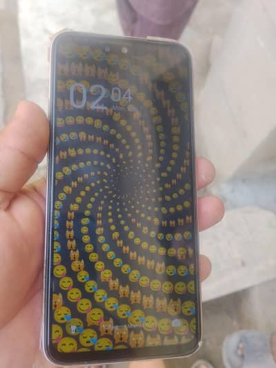 Infinix smart 10 4/64 full box 7 manth warnti
