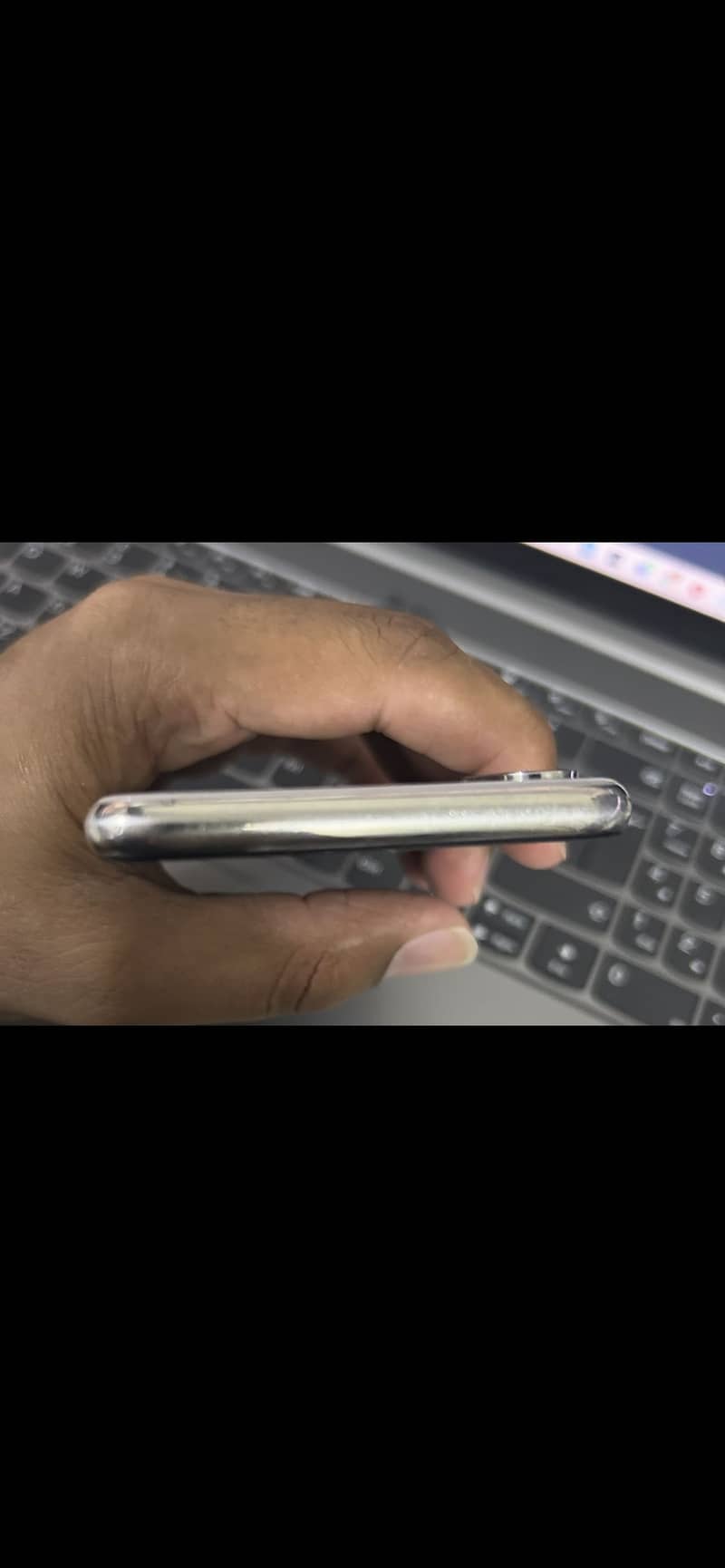 Apple iPhone X 3