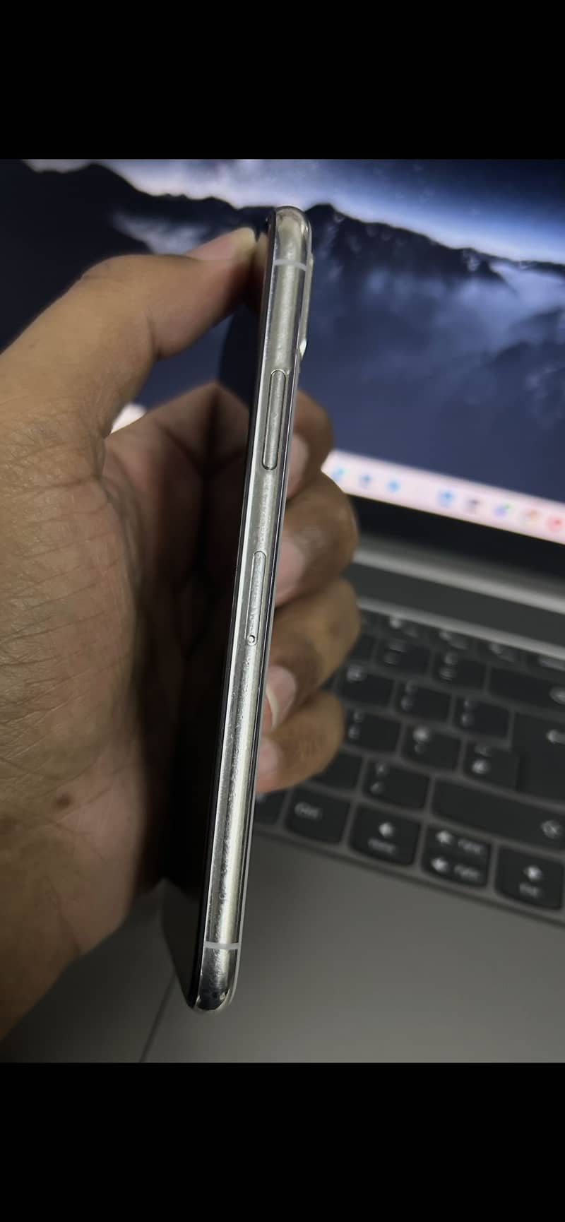 Apple iPhone X 6