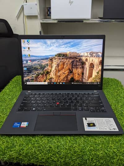 Lenovo ThinkPad T14s  i5 11th Gen 16GB RAM 256GB SSD FHD