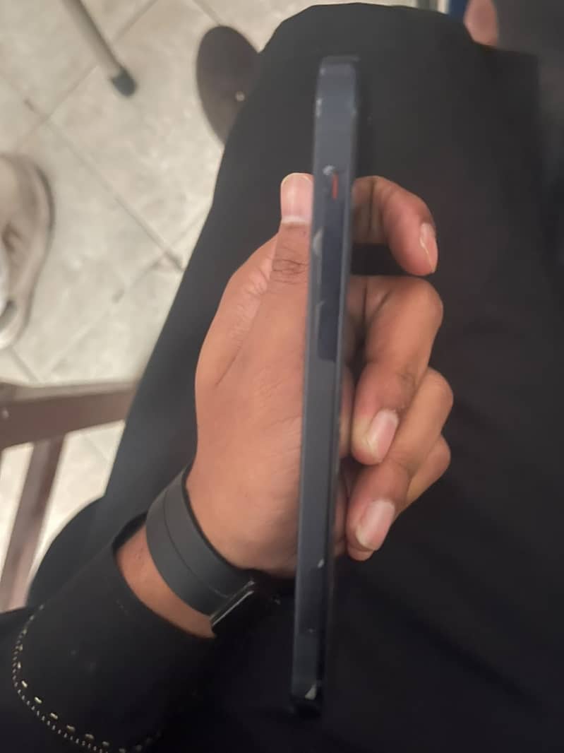 iphone 12 3