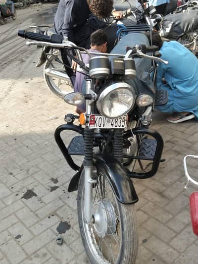 Suzuki 150 GS
