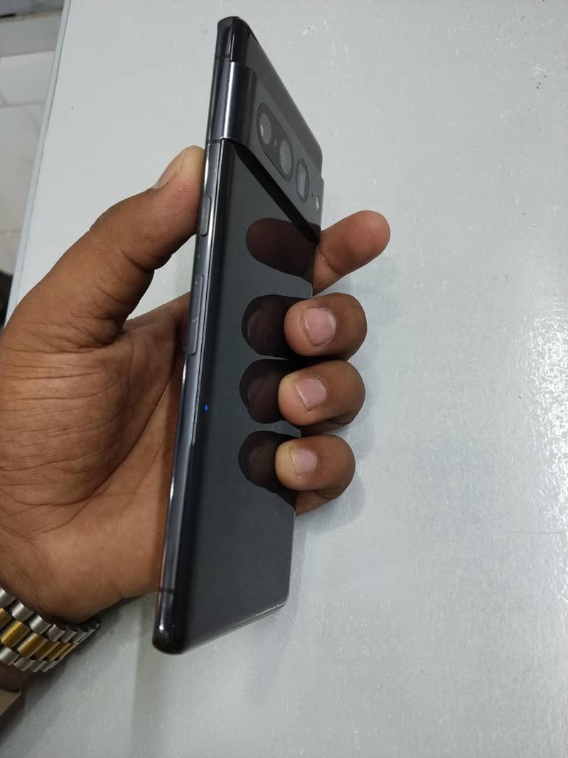 Google Pixel 7 Pro 2