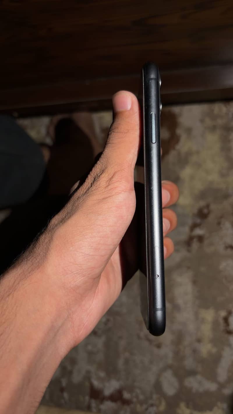 Apple iPhone 11 1