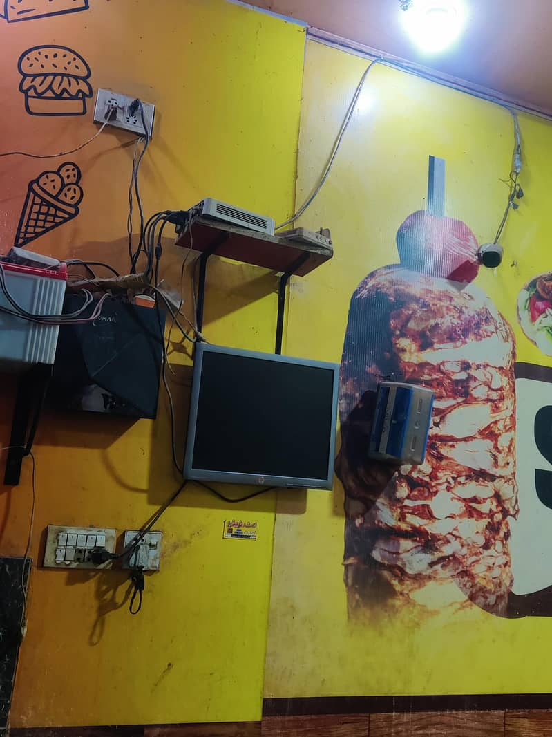 4 camera + complete setup for sell 1