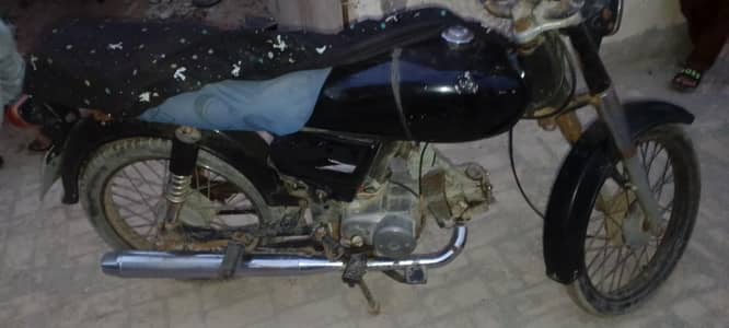 Just Buy and drive My home use Bike 100% ok engine 100% ok