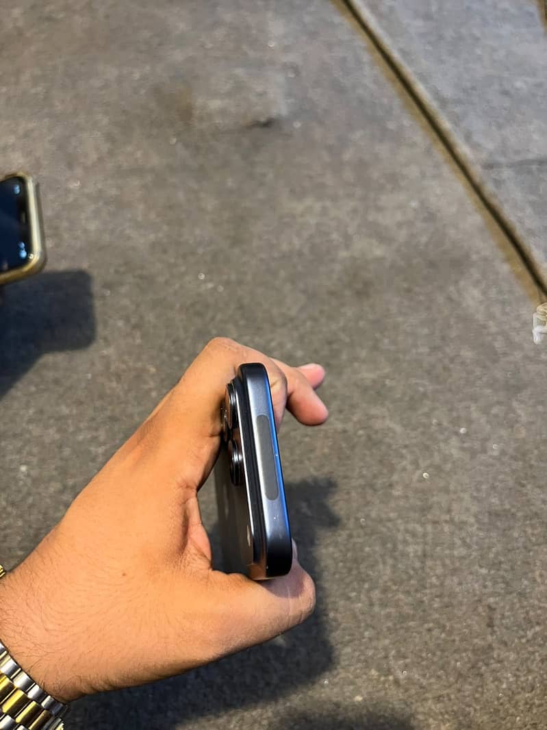 Apple iPhone 17 Pro 2