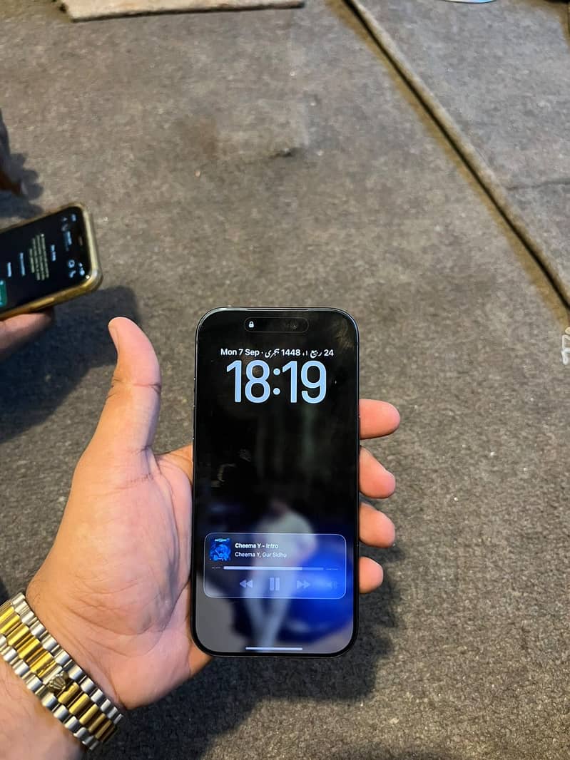 Apple iPhone 17 Pro 6