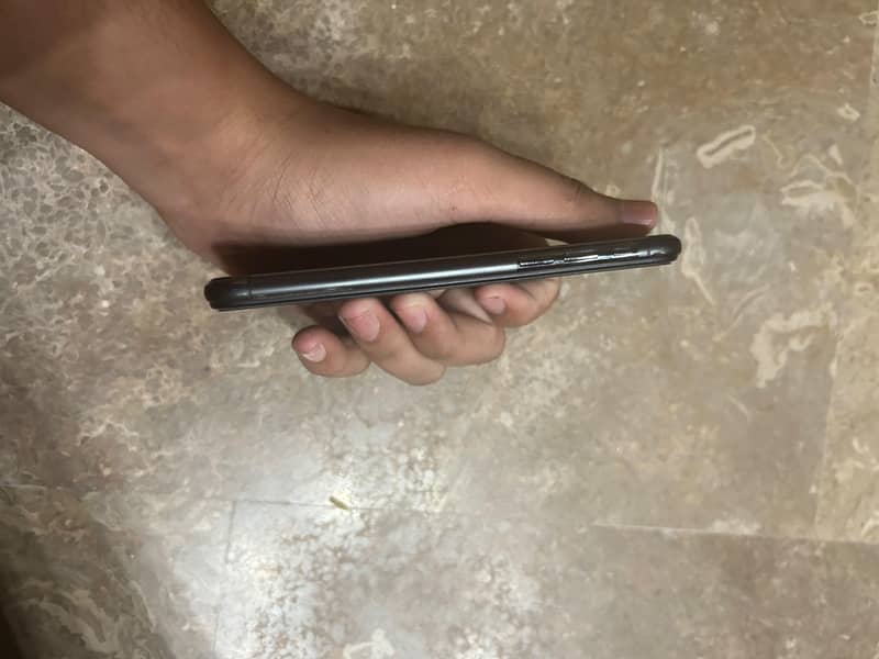 Apple iPhone X 6