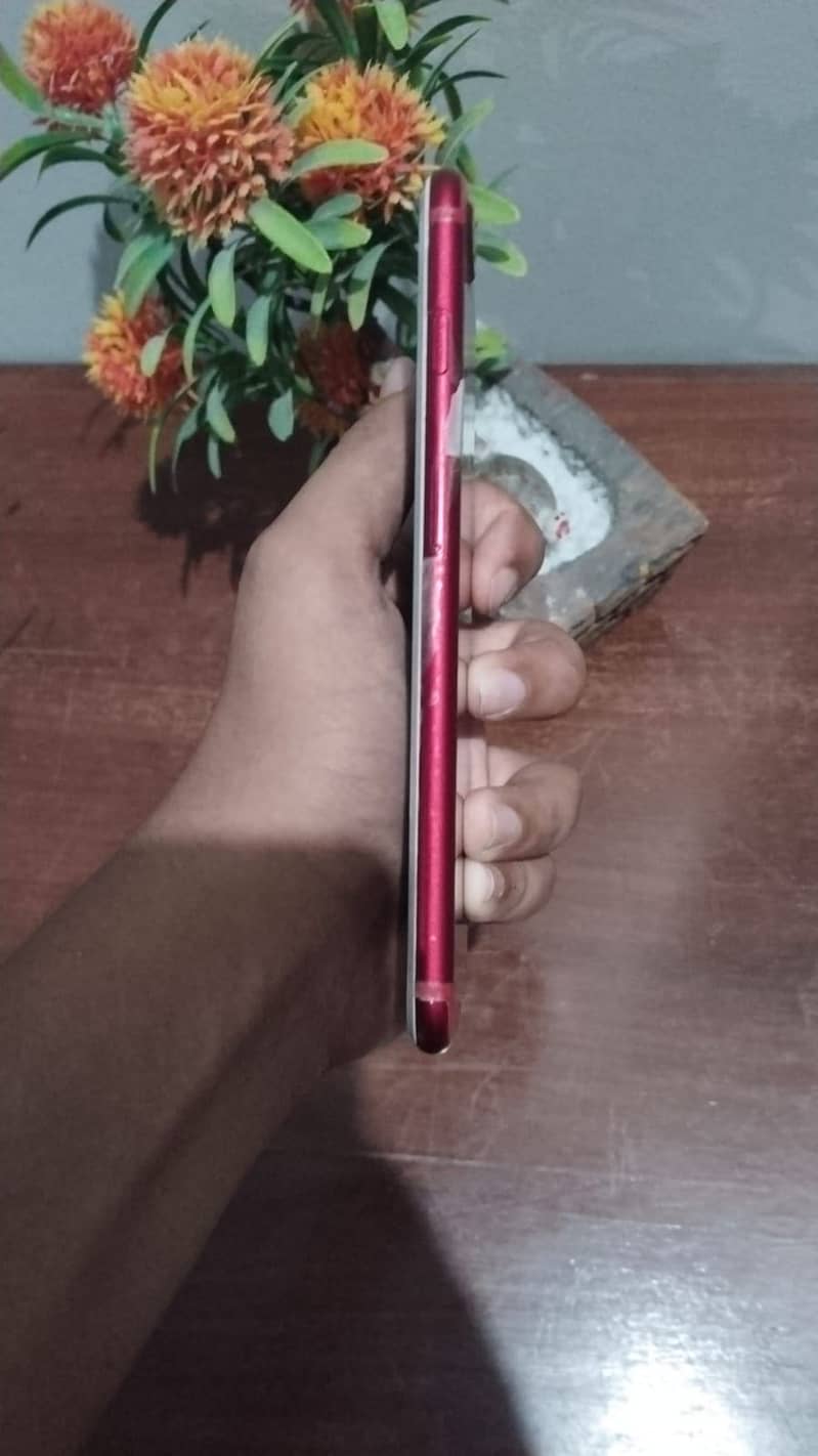 Apple iPhone 7 Plus 2