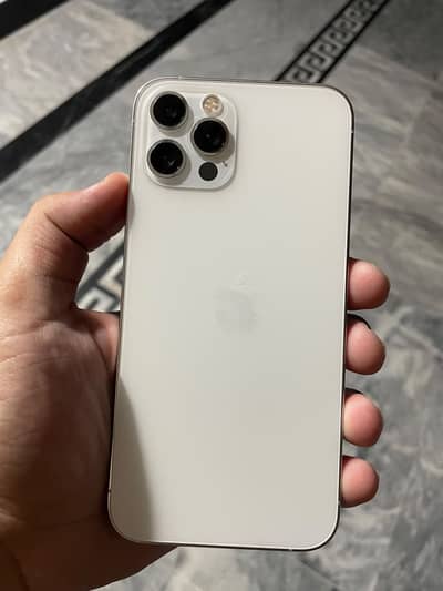 Apple iPhone 12 Pro