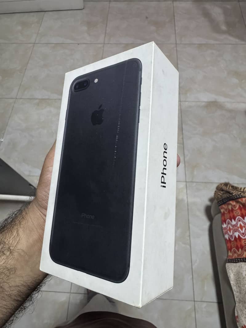 Apple iPhone 7 Plus 3
