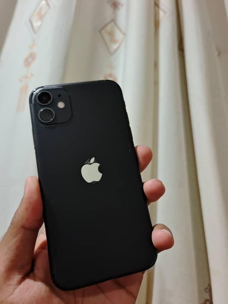 Apple iPhone 11 0