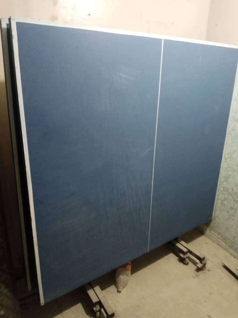 table tennis table 0